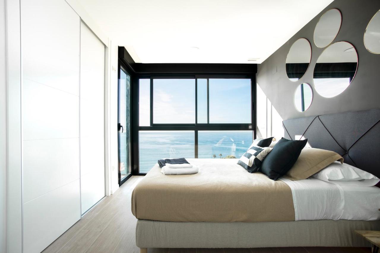 Modern Sea Front Sea Water Apartment Аликанте Екстериор снимка