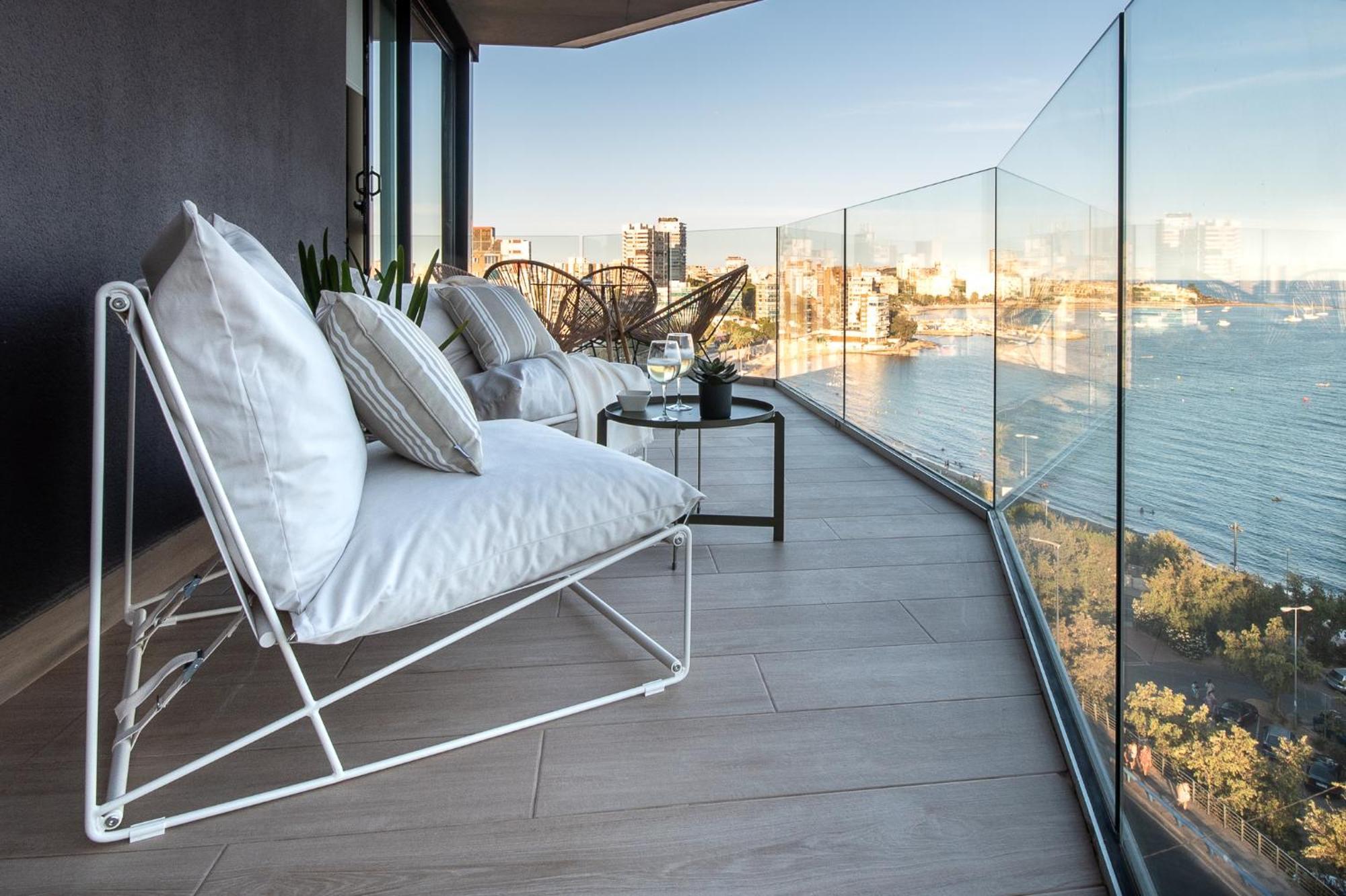 Modern Sea Front Sea Water Apartment Аликанте Екстериор снимка